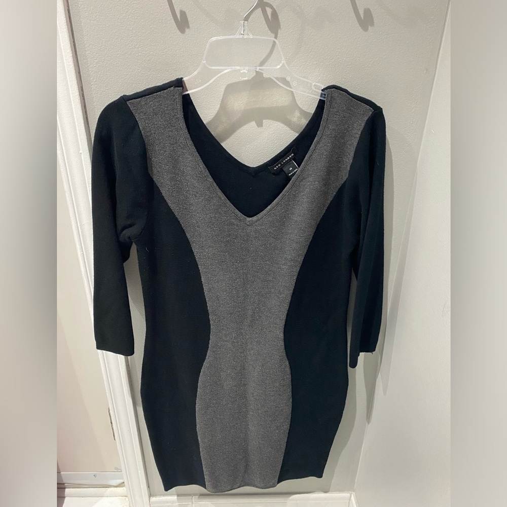 🔴 QED London Black and Gray 3/4 Sleeve Dress